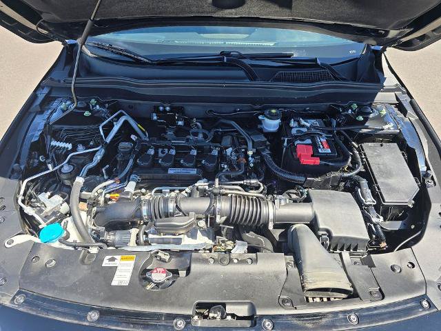 Used 2018 Honda Accord Sport image 11