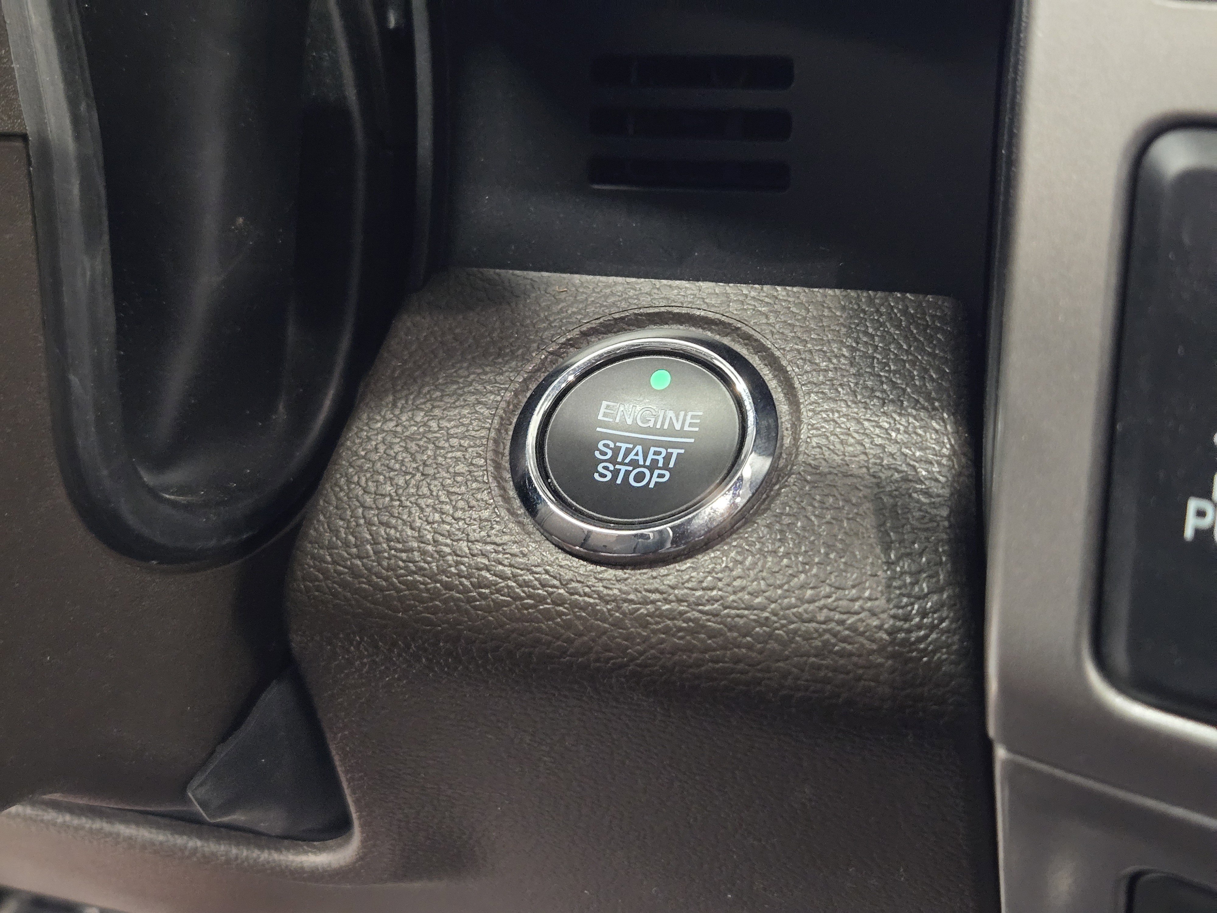 Certified 2022 Ford F250 King Ranch w/ King Ranch Ultimate Package image 19