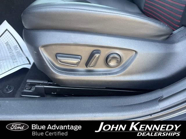 Used 2023 Toyota Camry TRD w/ TRD Package w/JBL Audio FWD image 7