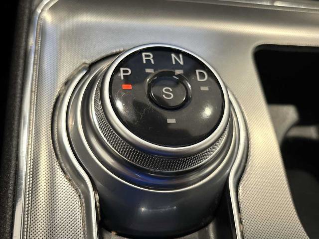 Certified 2022 Ford Edge Titanium w/ Equipment Group 301A image 15