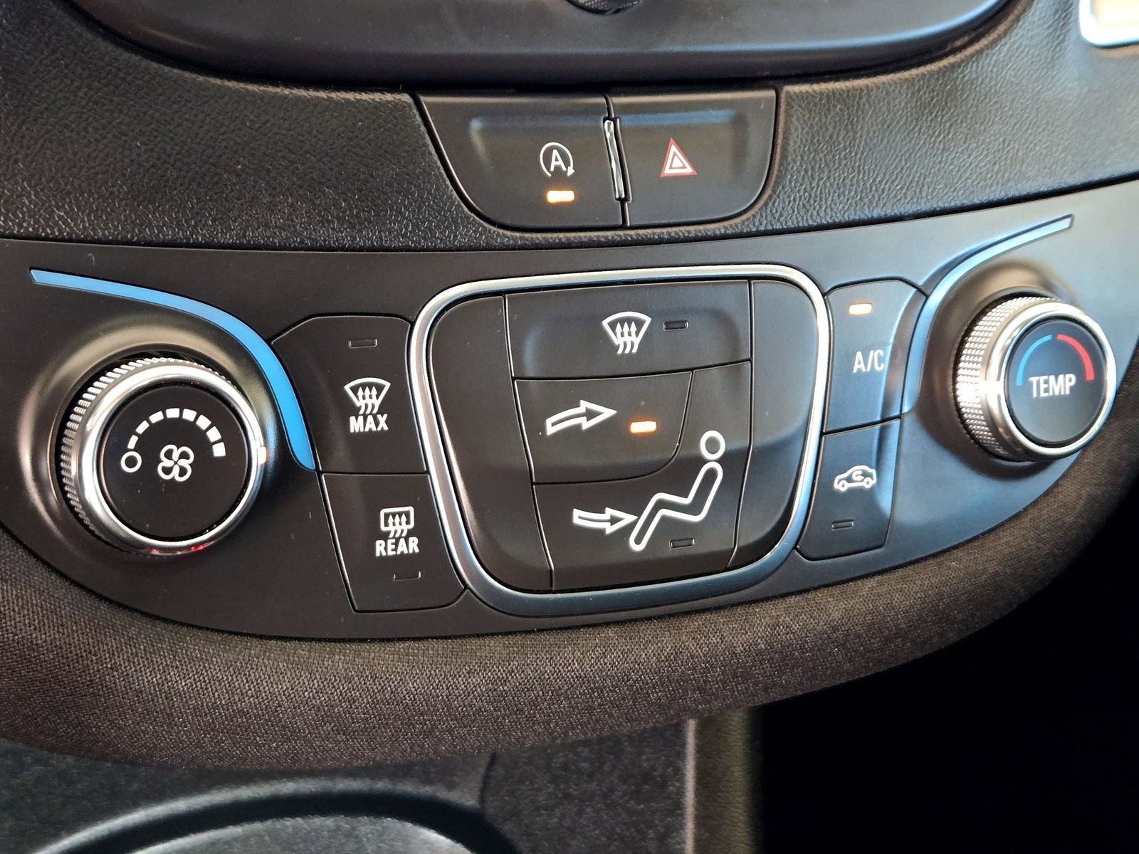 Used 2025 Chevrolet Malibu RS image 18