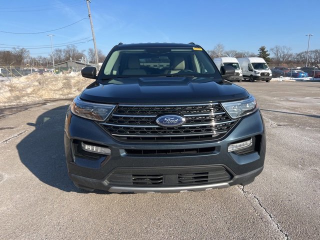 Certified 2023 Ford Explorer XLT w/ Equipment Group 202A image 7