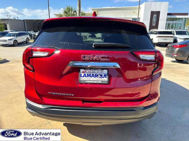 Used 2024 GMC Terrain SLE FWD image 9