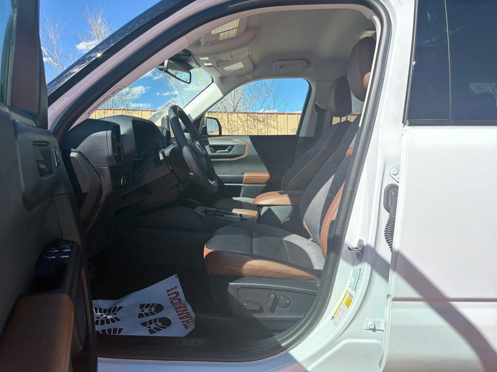 Certified 2024 Ford Bronco Sport Outer Banks AWD/4WD image 11