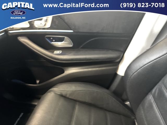 Used 2024 Mercedes-Benz GLS 580 4MATIC image 29