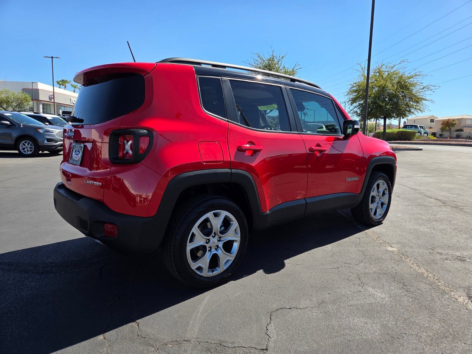 Used 2023 Jeep Renegade Limited w/ Sun/Sound Group AWD/4WD image 6