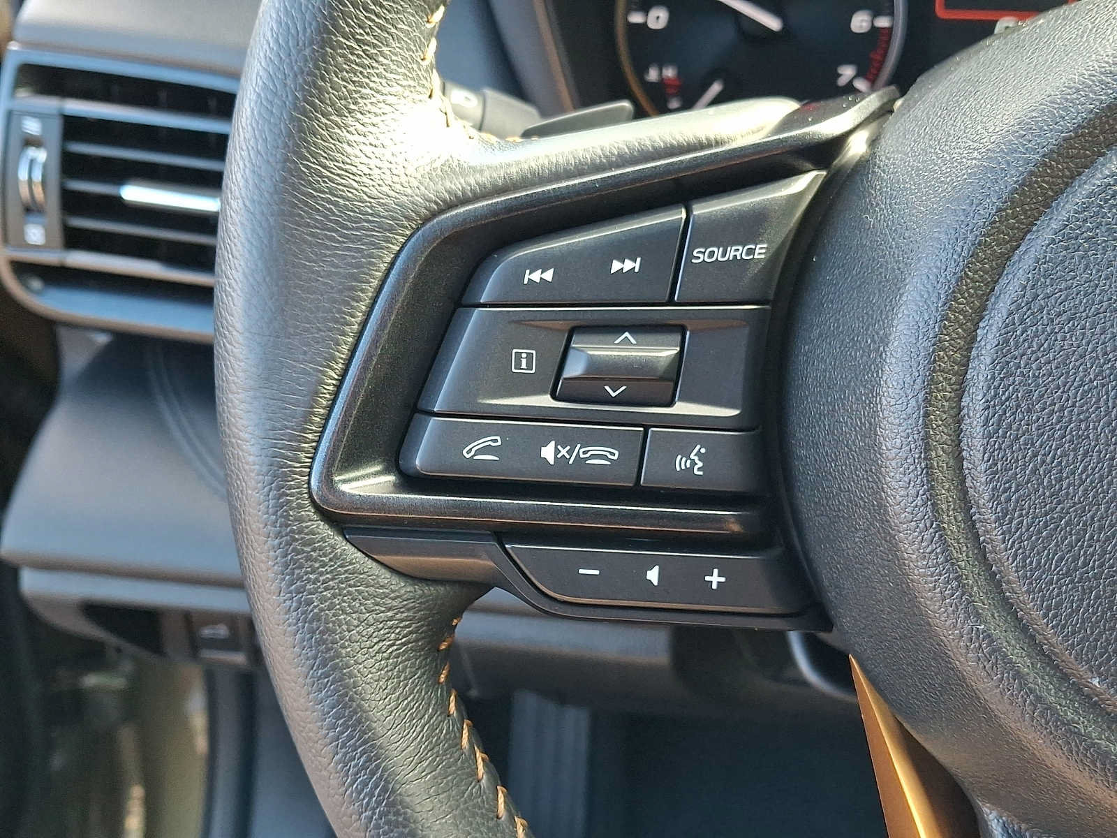 Used 2024 Subaru Outback Wilderness AWD/4WD image 21
