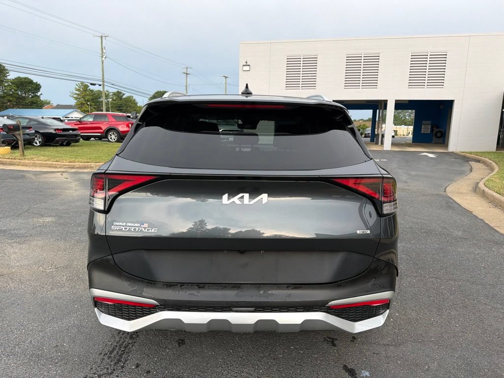 Used 2023 Kia Sportage EX AWD/4WD image 4