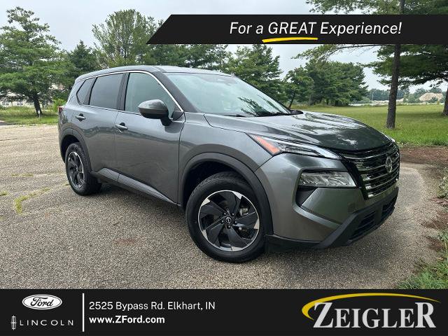 Used 2025 Nissan Rogue SV