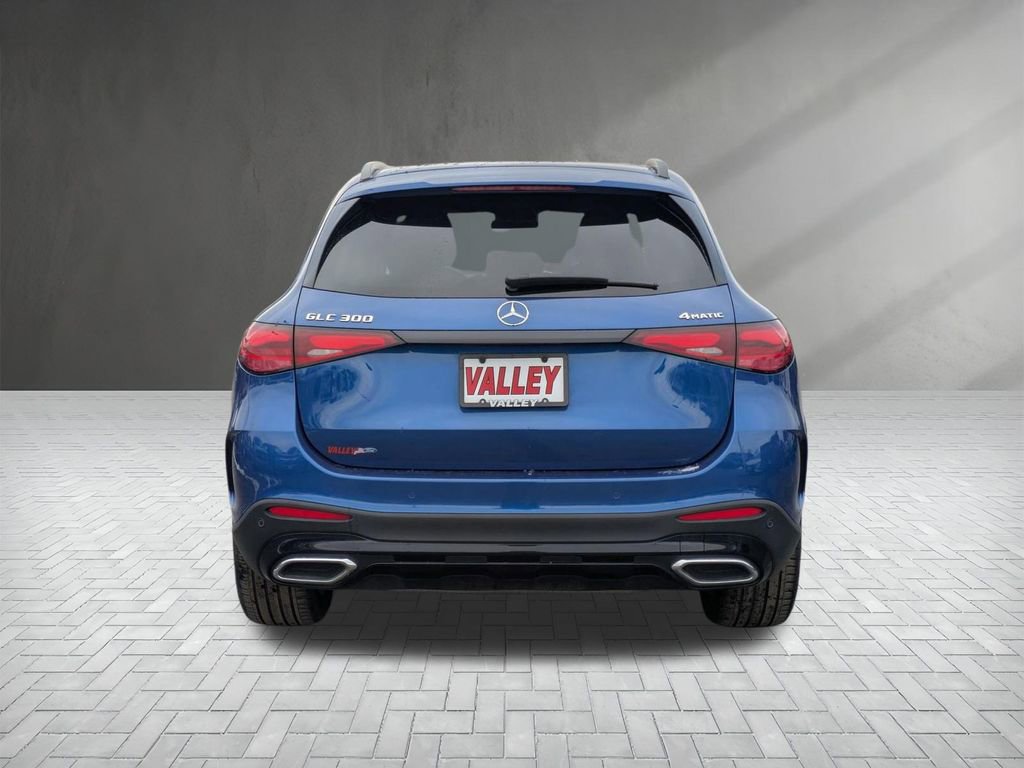 Used 2023 Mercedes-Benz GLC 300 GLC 300 image 8