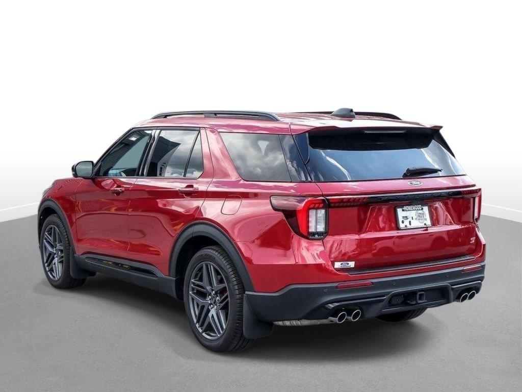 Certified 2025 Ford Explorer ST AWD/4WD image 8