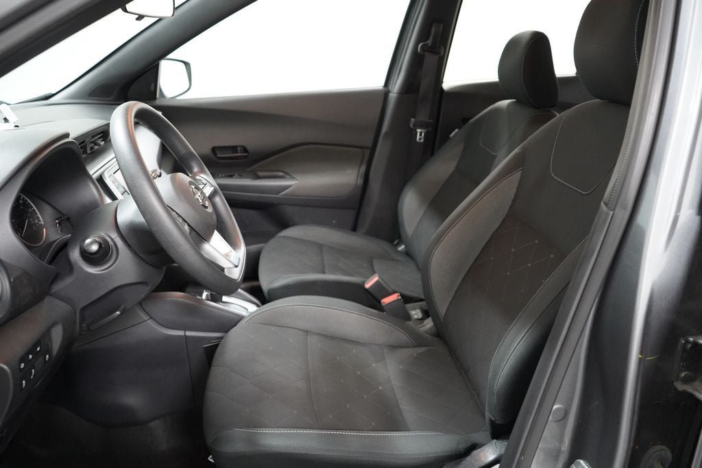 Used 2020 Nissan Kicks S FWD image 22