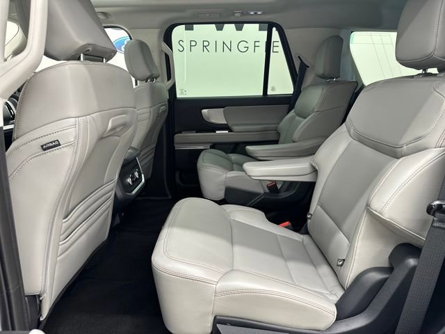 Certified 2025 Ford Expedition Active image 24