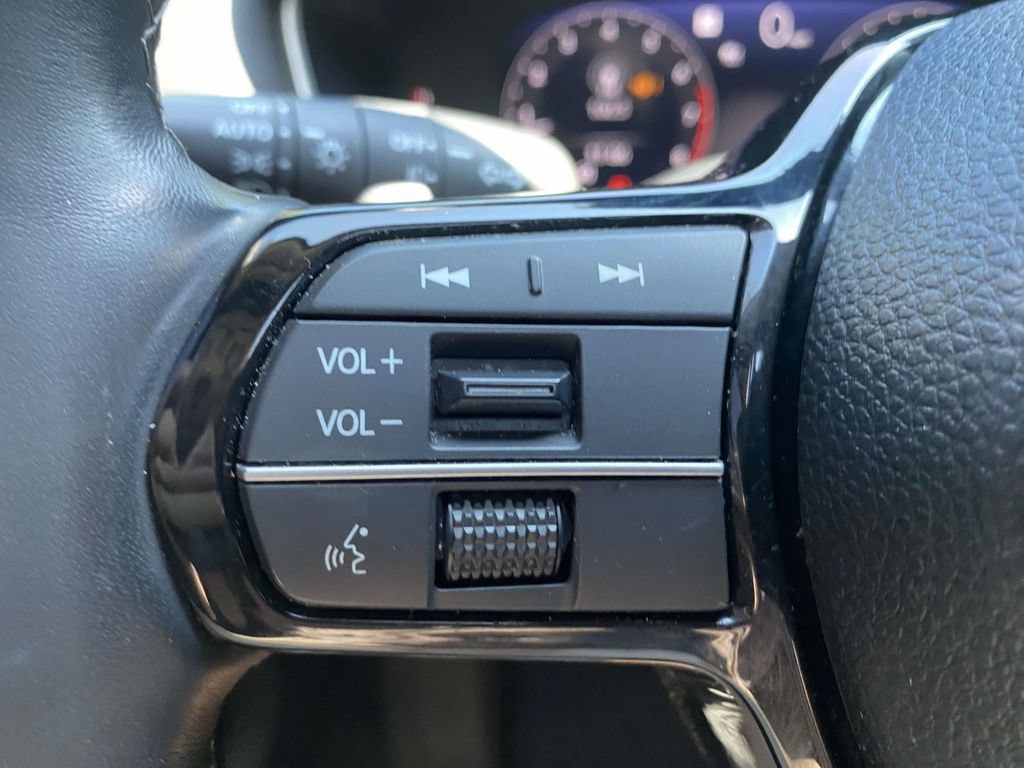 Used 2024 Honda Civic Touring image 20