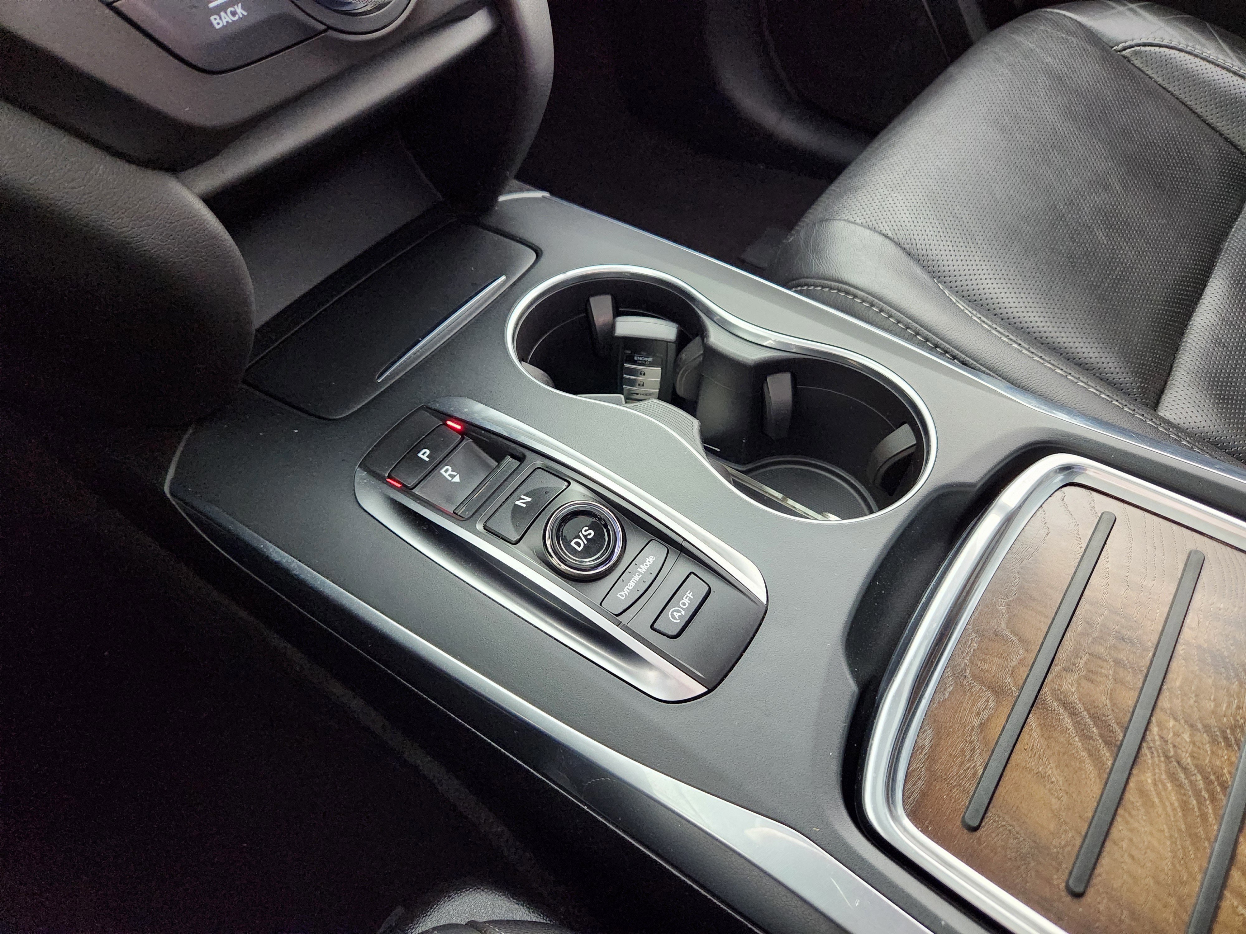 Used 2020 Acura MDX SH-AWD w/ Technology Package image 25