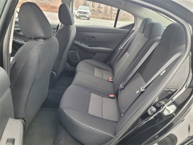 Used 2024 Nissan Sentra SV image 9