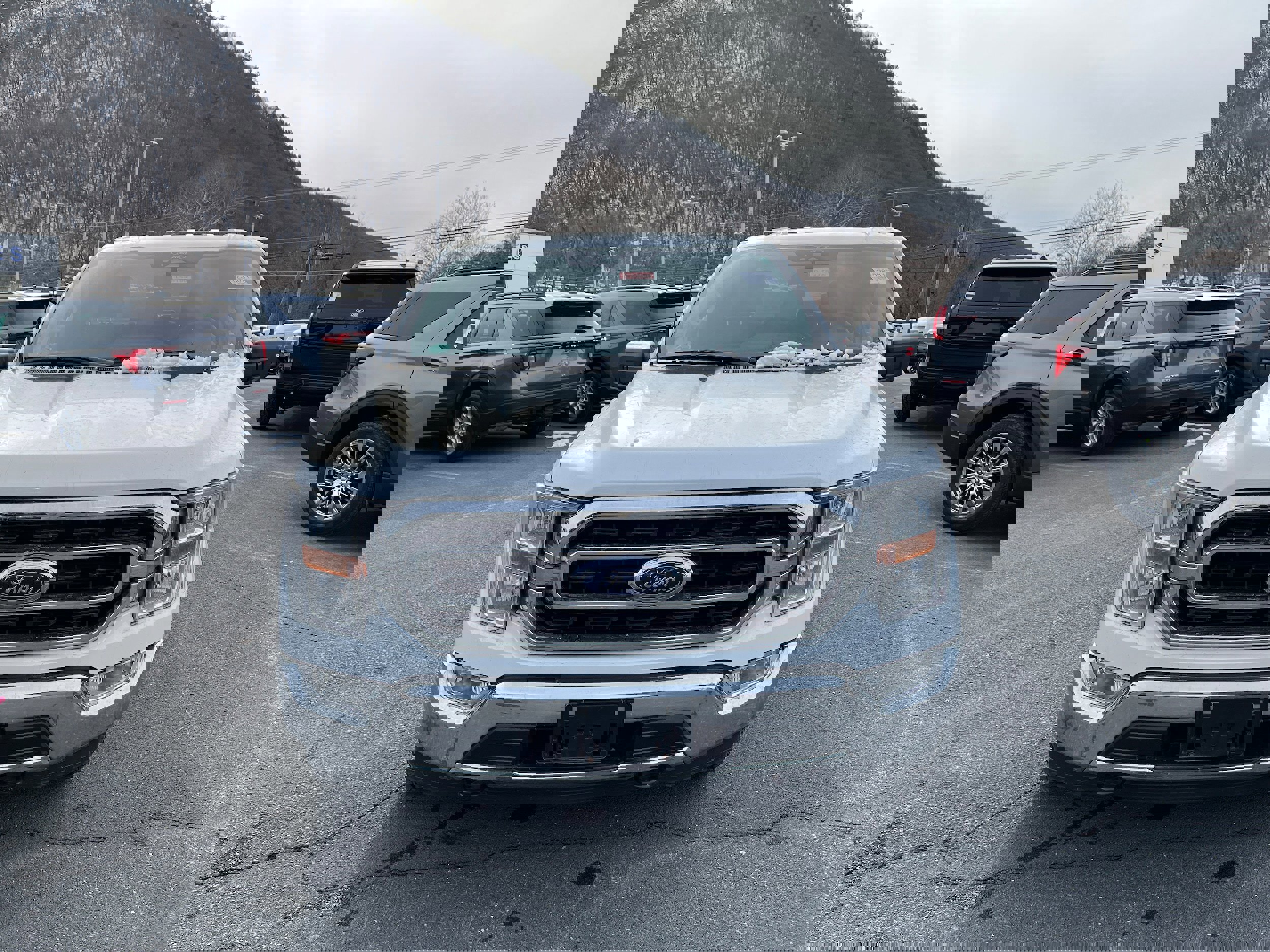 Certified 2022 Ford F150 XLT w/ XTR Package image 7