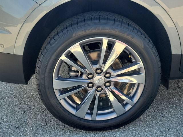 Used 2024 Cadillac XT5 Premium Luxury w/ Technology Package FWD image 12