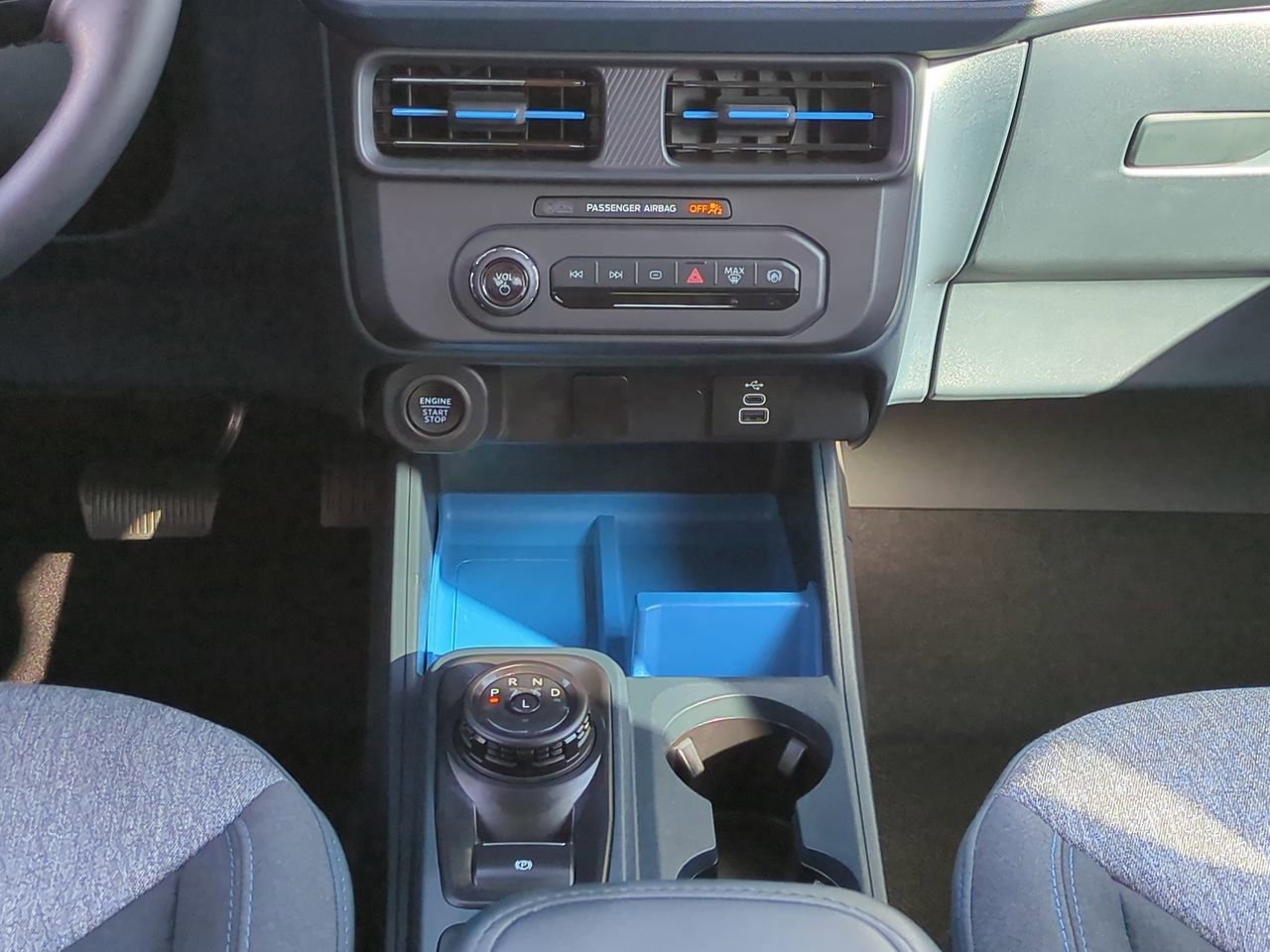 Certified 2025 Ford Maverick XLT w/ XLT Luxury Package image 18