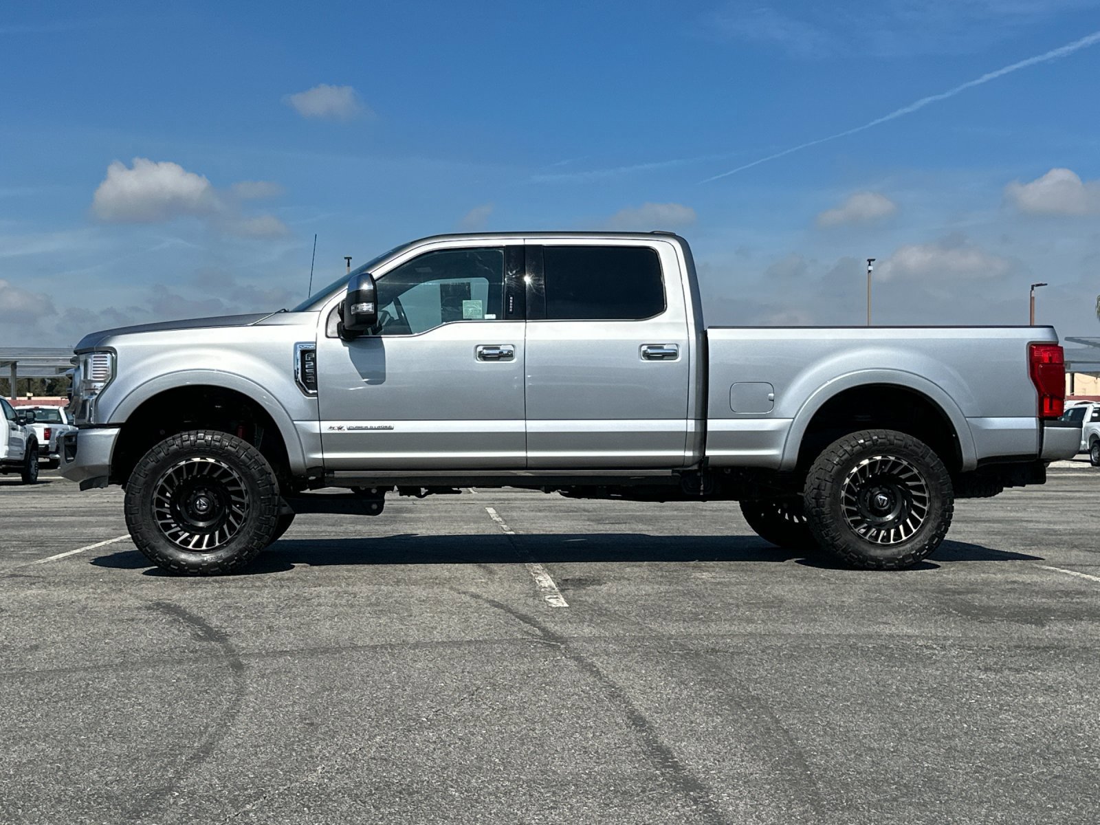 Certified 2022 Ford F250 Platinum w/ Tremor Off-Road Package image 2