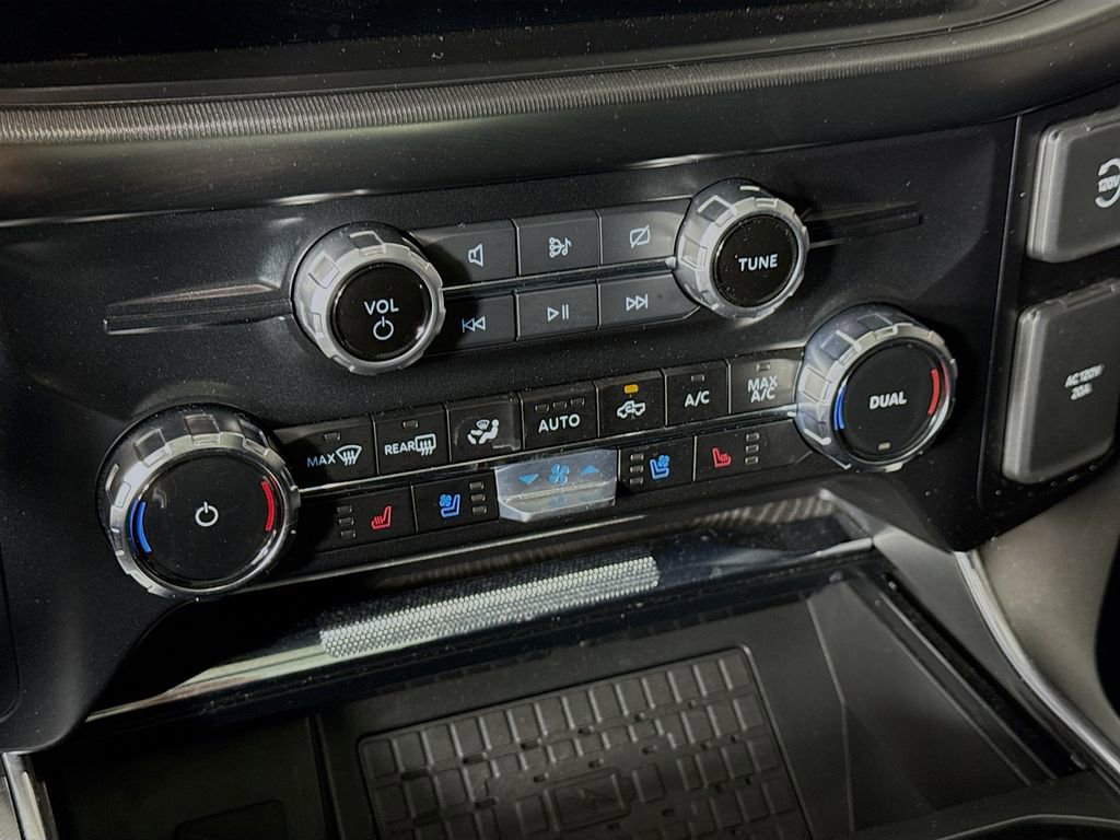 Certified 2023 Ford F150 Platinum w/ Equipment Group 701A High image 16