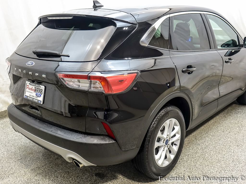 Certified 2022 Ford Escape SE w/ Cold Weather Package FWD image 8