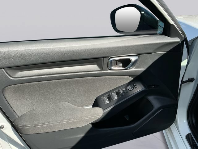 Used 2025 Honda Civic Sport image 11
