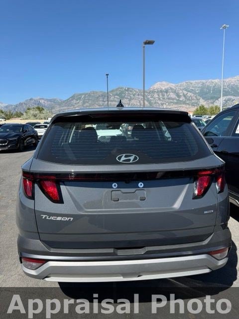 Used 2025 Hyundai Tucson SE AWD/4WD image 7
