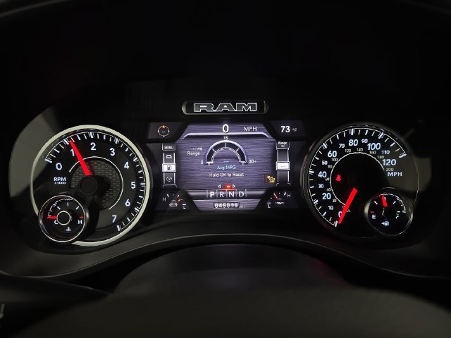Used 2024 RAM 1500 Laramie AWD/4WD image 19