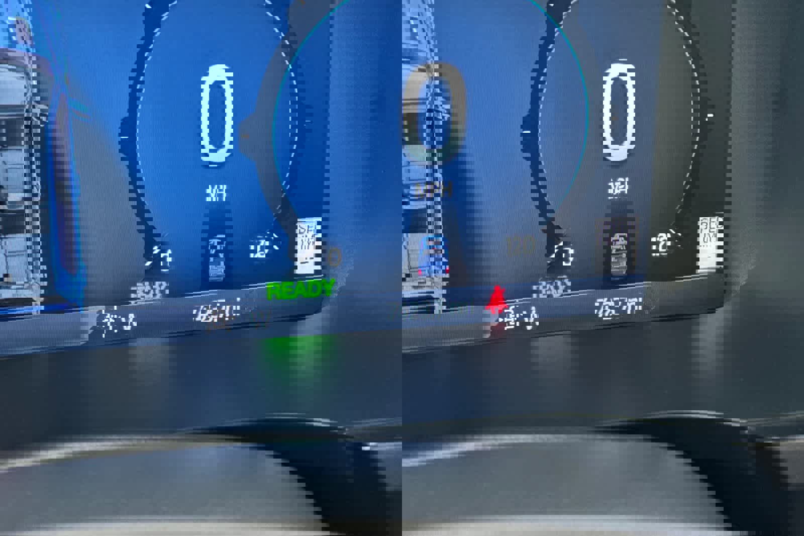 Certified 2024 Ford F150 Platinum w/ Equipment Group 702A High image 25