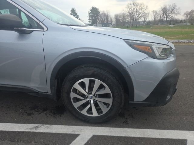Used 2022 Subaru Outback 2.5i image 4
