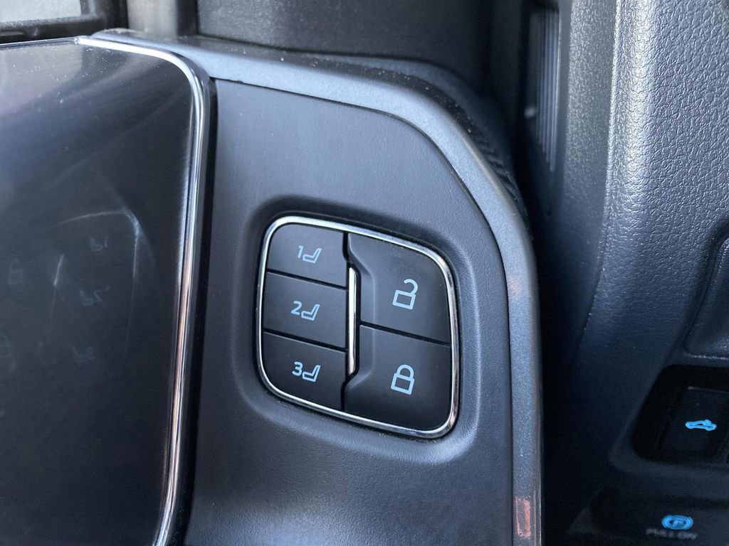 Certified 2023 Ford F150 Lariat w/ Equipment Group 502A High image 13