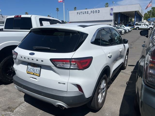 Certified 2022 Ford Escape SE AWD/4WD image 8