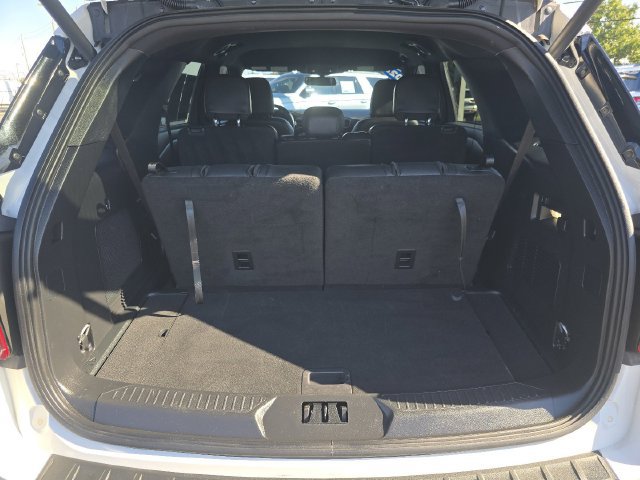 Certified 2024 Ford Explorer ST-Line w/ Class IV Trailer Tow Package AWD/4WD image 19