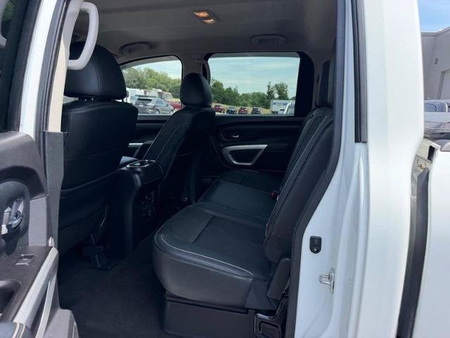 Used 2019 Nissan Titan PRO-4X w/ Pro-4x Utility Package AWD/4WD image 9