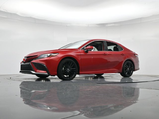 Used 2023 Toyota Camry XSE w/ Navigation Package FWD image 34