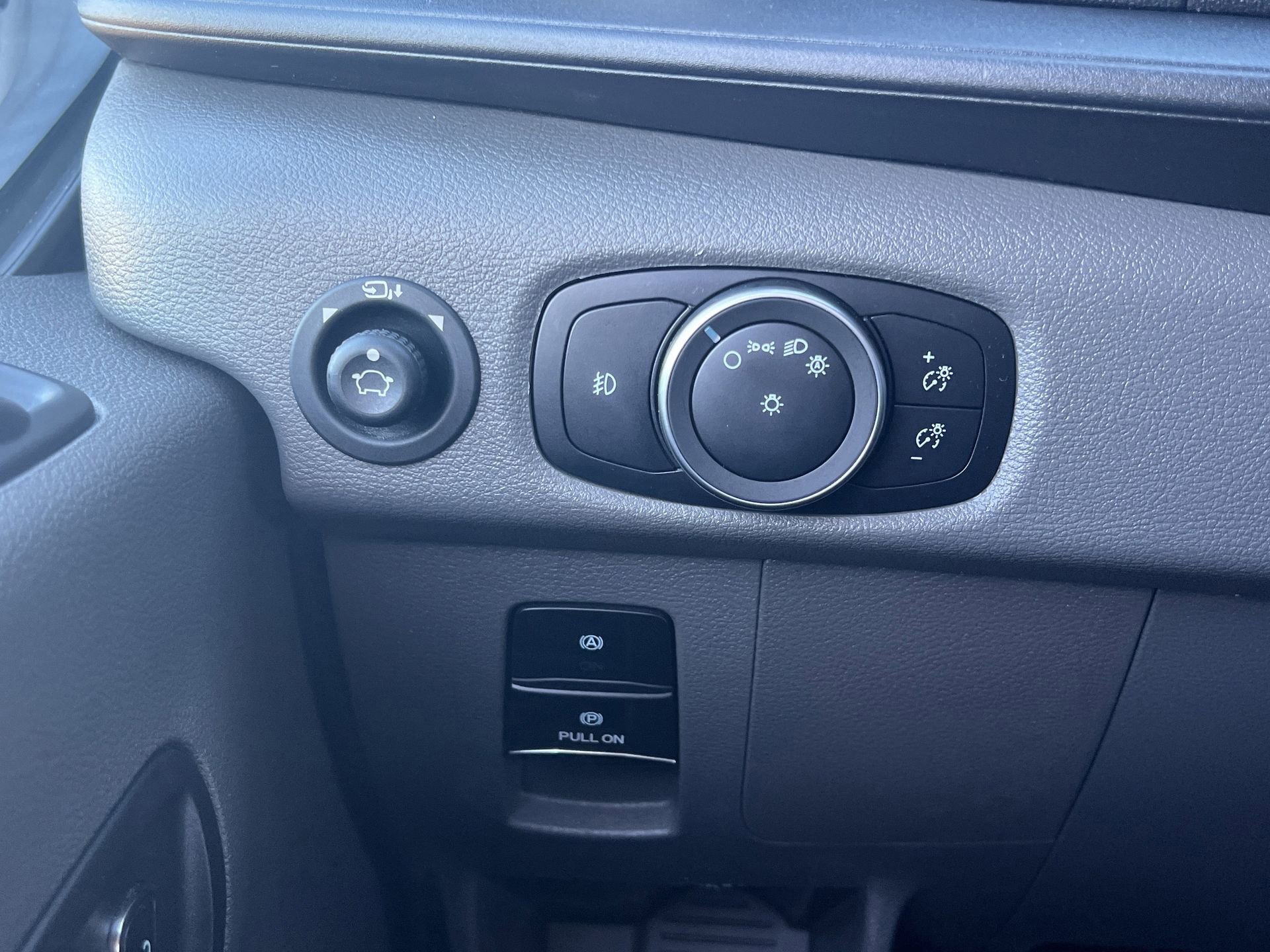 Certified 2023 Ford Transit 350 XLT image 20