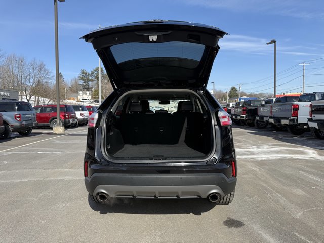Certified 2024 Ford Edge Titanium image 12