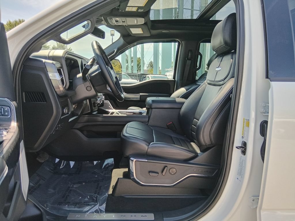 Certified 2025 Ford F350 Platinum AWD/4WD image 16