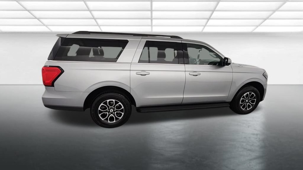 Certified 2024 Ford Expedition Max XLT AWD/4WD image 9