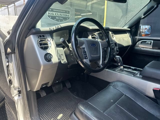 Certified 2017 Ford Expedition Limited AWD/4WD image 4