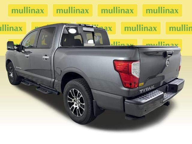 Used 2021 Nissan Titan SV w/ SV Convenience Package image 11