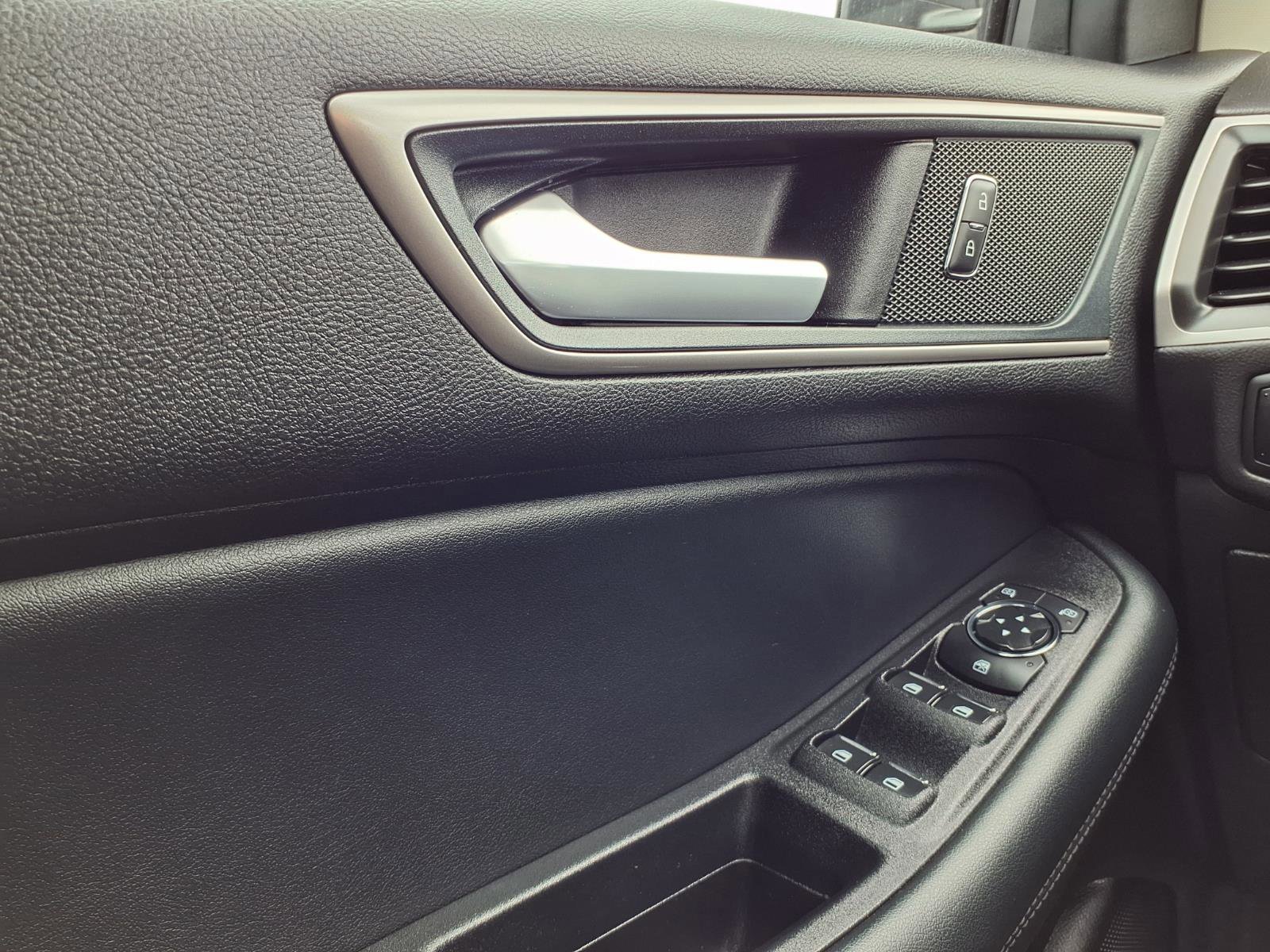 Certified 2024 Ford Edge SEL w/ Convenience Package image 22