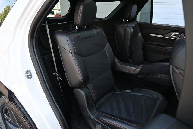 Certified 2025 Ford Explorer ST AWD/4WD image 29
