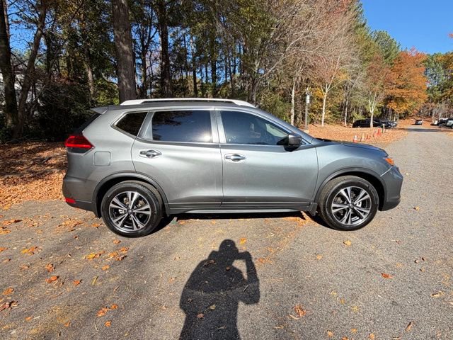 Used 2019 Nissan Rogue SV w/ Premium Package image 6