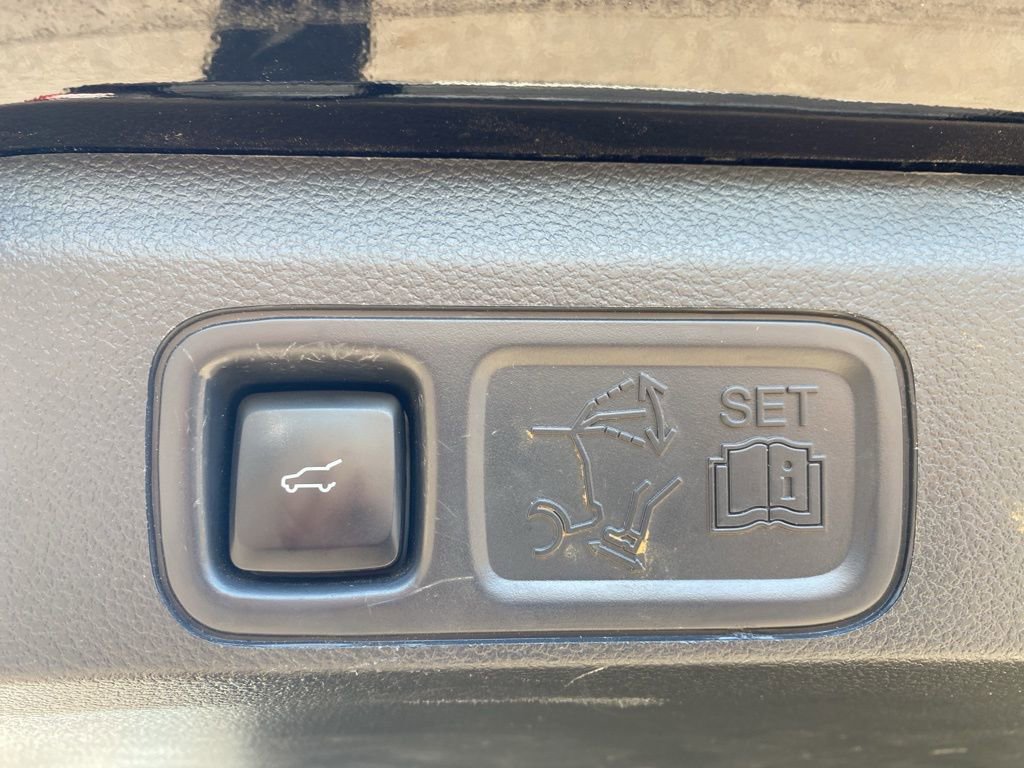 Certified 2022 Ford Expedition Max Limited image 15