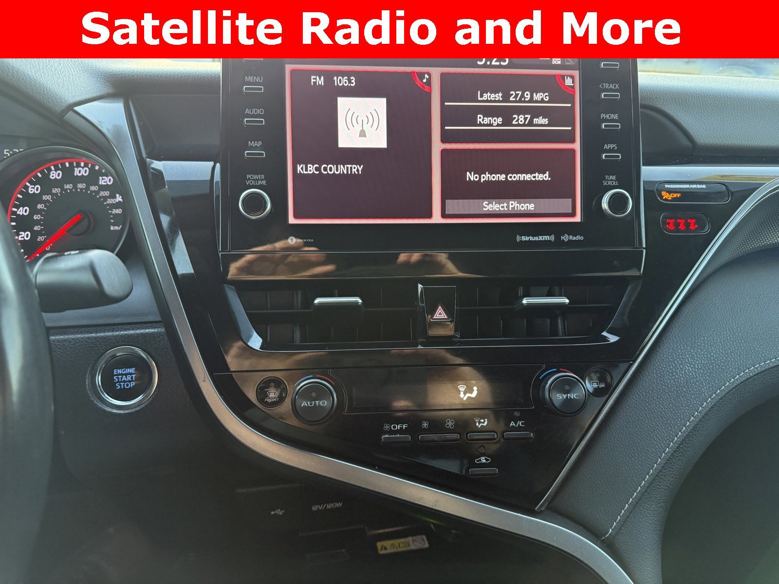 Used 2023 Toyota Camry XSE image 14