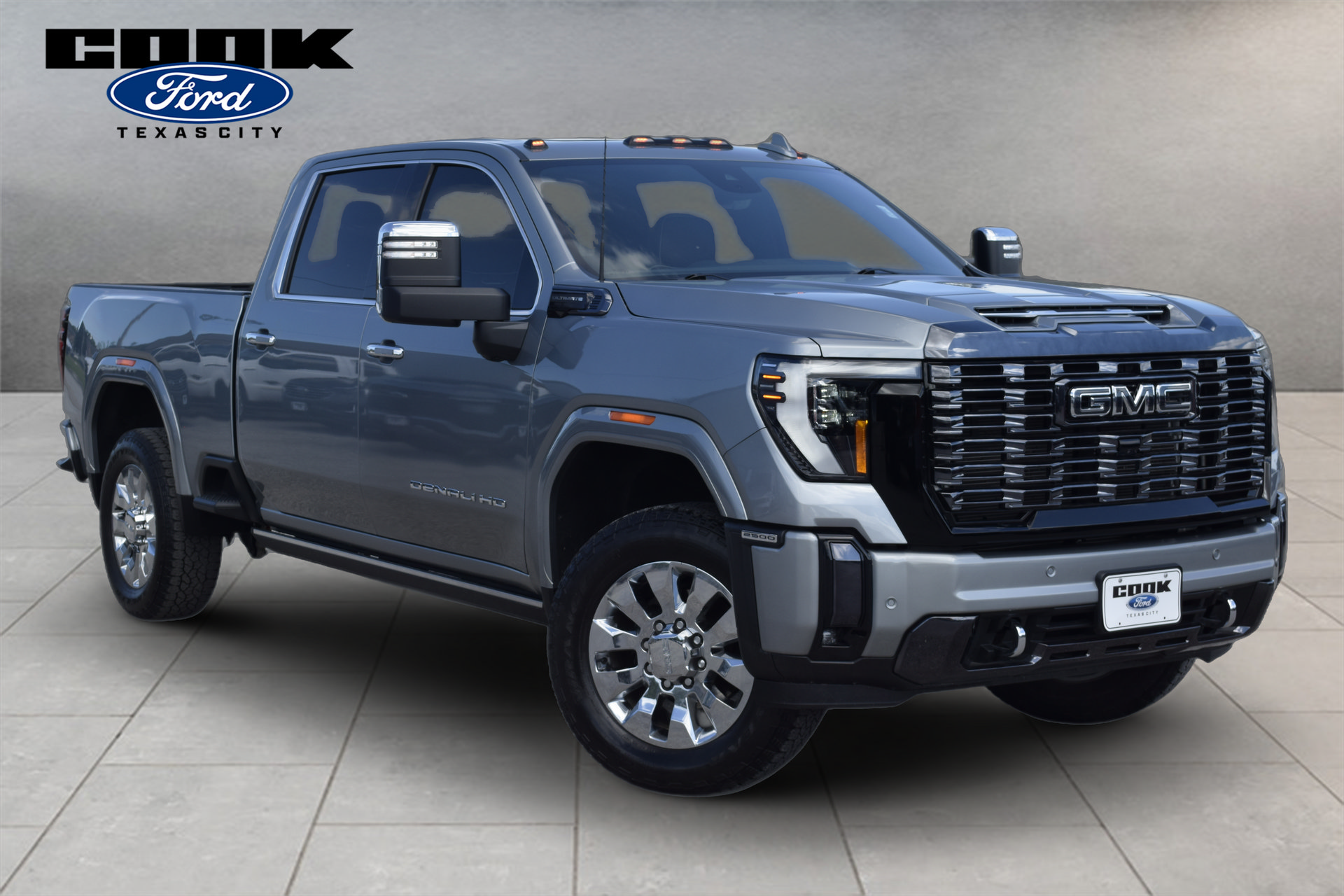 Used 2024 GMC Sierra 2500 Denali Ultimate w/ Max Trailering Package AWD/4WD image 2