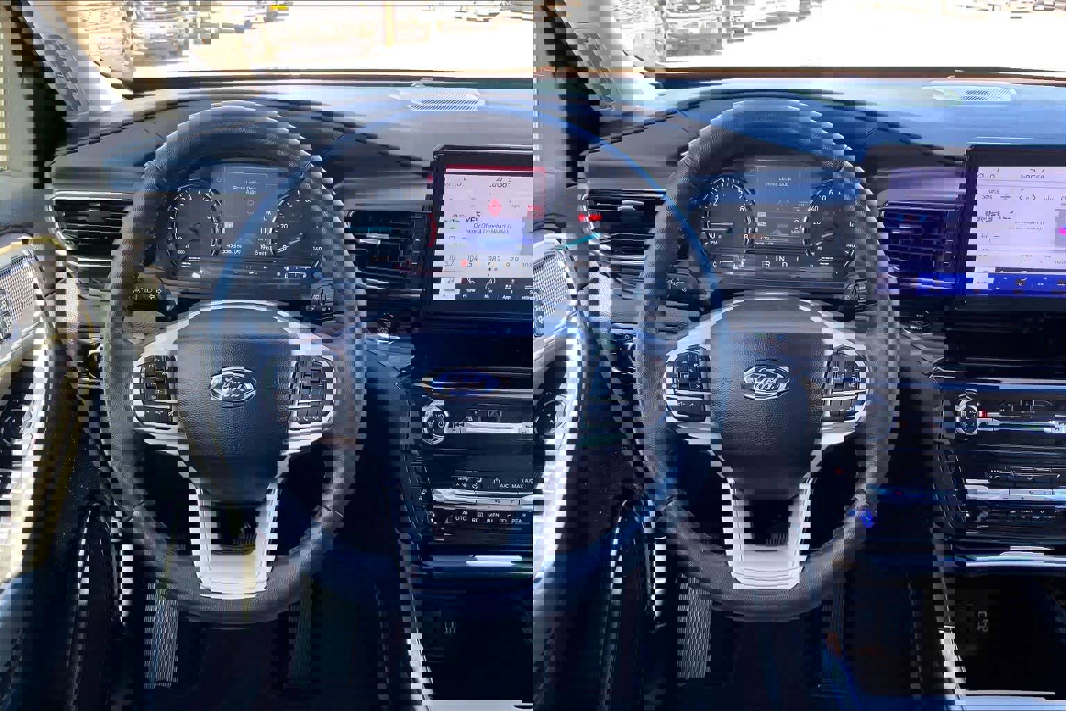 Certified 2023 Ford Explorer Limited image 6
