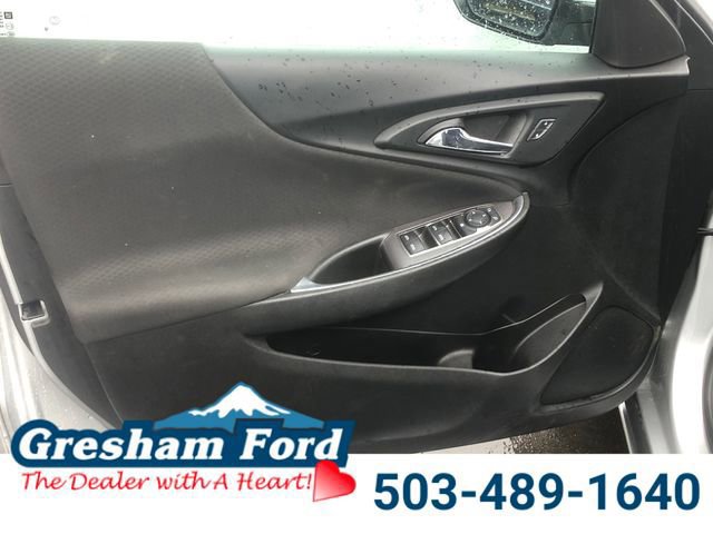 Used 2021 Chevrolet Malibu LT image 12